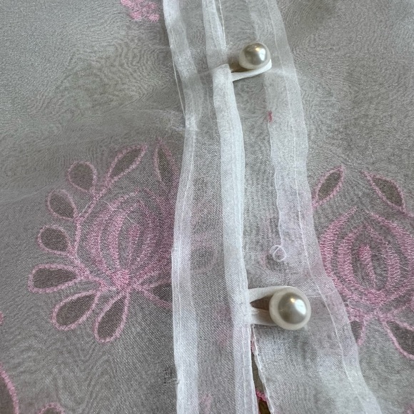 Vintage Top Blouse Womens M pink Pearl Button Up Embroidery Flower loose fitting - Picture 11 of 11